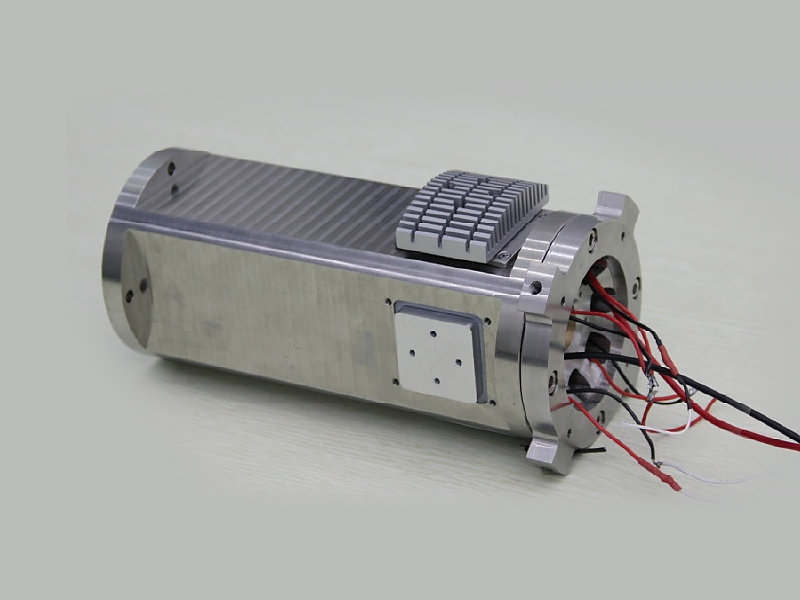 高峰值功率大能量全固态绿光激光器